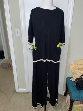 Black Knit Set with Cream Trim